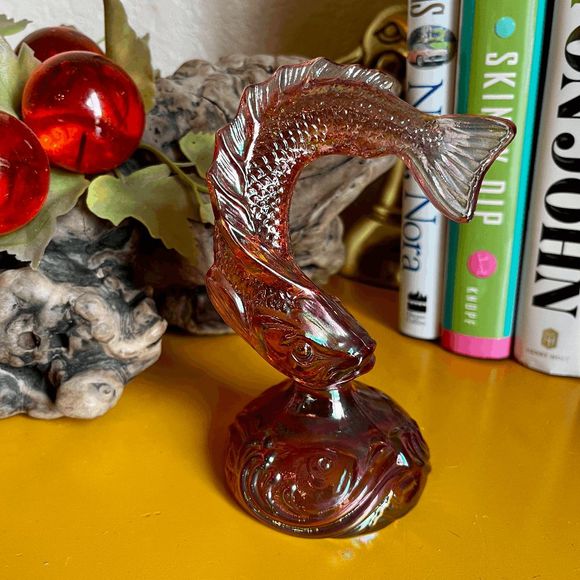 Fenton Carnival Glass Pink Iridescent Jumping Trout Fish 5193RE - Picture 2 of 5